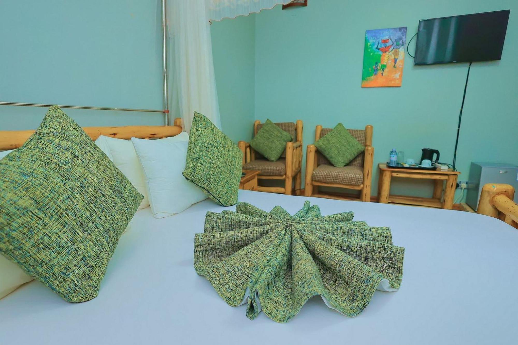 Shine Country Resort Hotel Naziba Kültér fotó